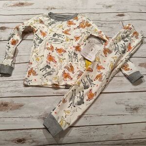Burt’s bees chicken pajamas nwt 4t